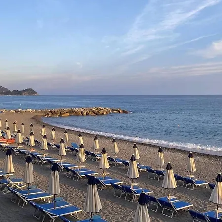 Monolocale Mare & Gaslini Wi-fi Veloce Genua